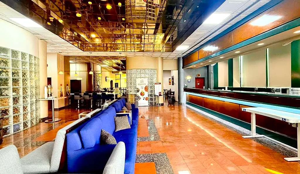Best Western Plus Suites Hotel - Los Angeles Lax Airport Inglewood 3*,