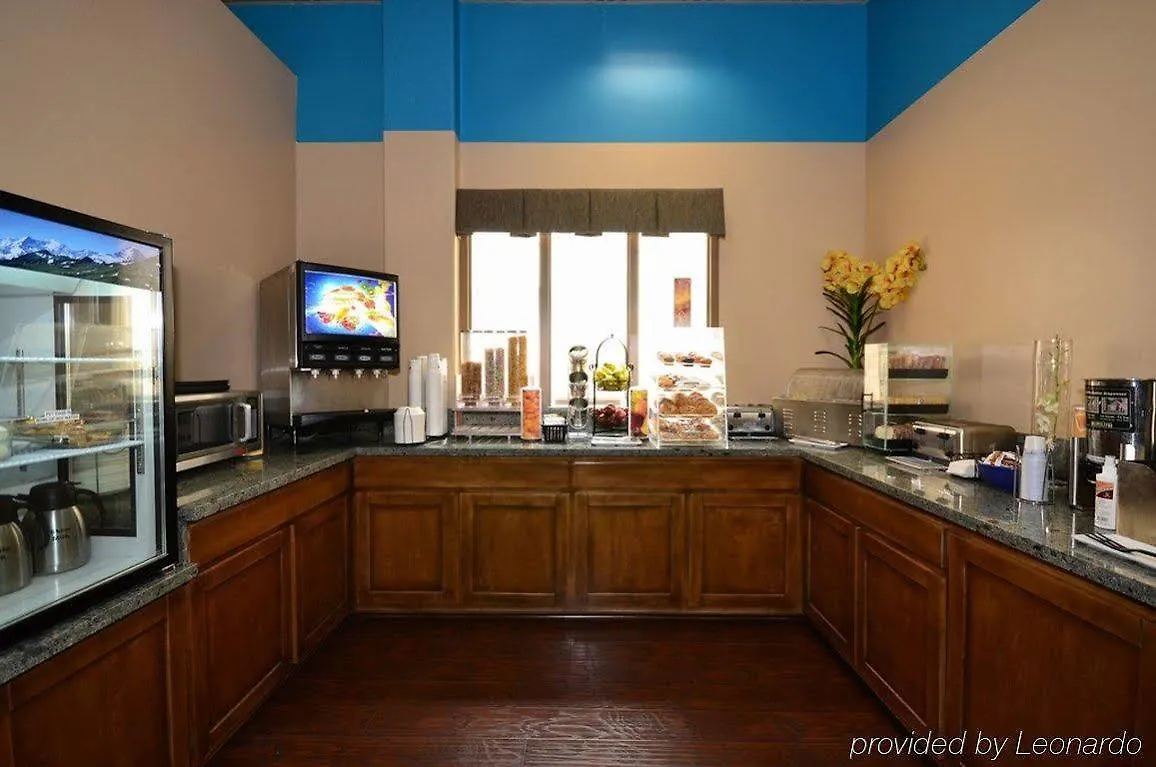 Best Western Plus Suites Hotel - Los Angeles Lax Airport Inglewood 3*,